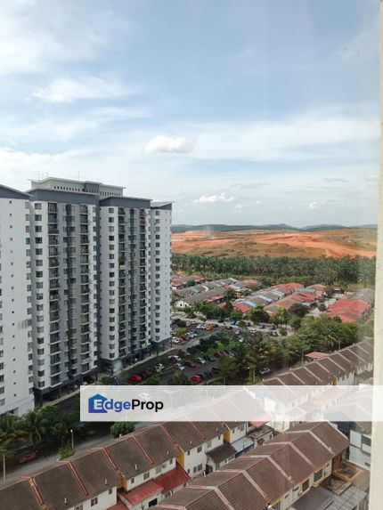 Laguna Biru 1 Fully Furnish For Sale, Selangor, Rawang