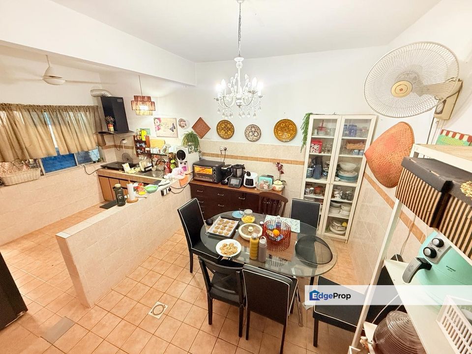 Double Storey Intermediate Putra Heights , Selangor, Subang Jaya