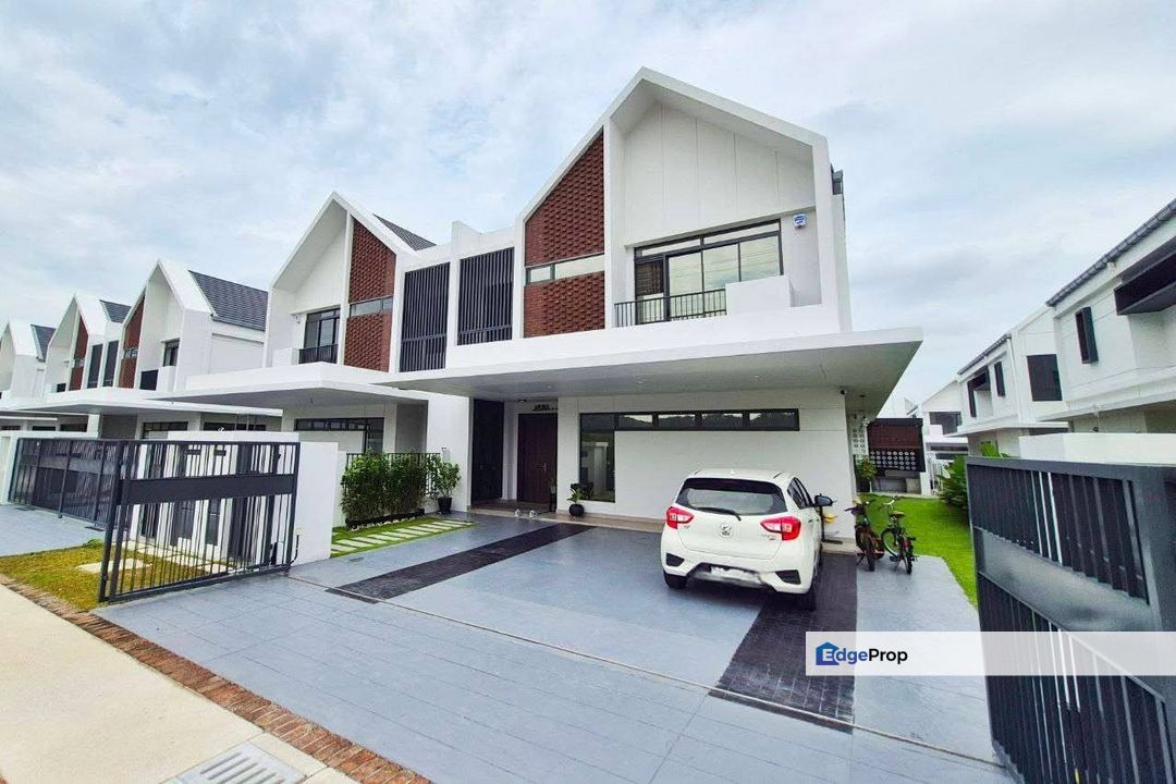 Double Storey Semid Elmina Green Eighth Fully Furnish, Selangor, Sungai Buloh