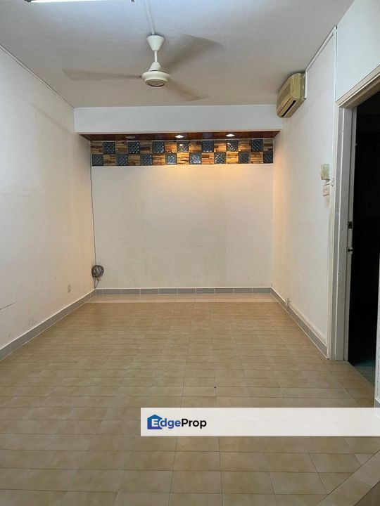 Double Storey Inter Taman TAR, Selangor, Ampang