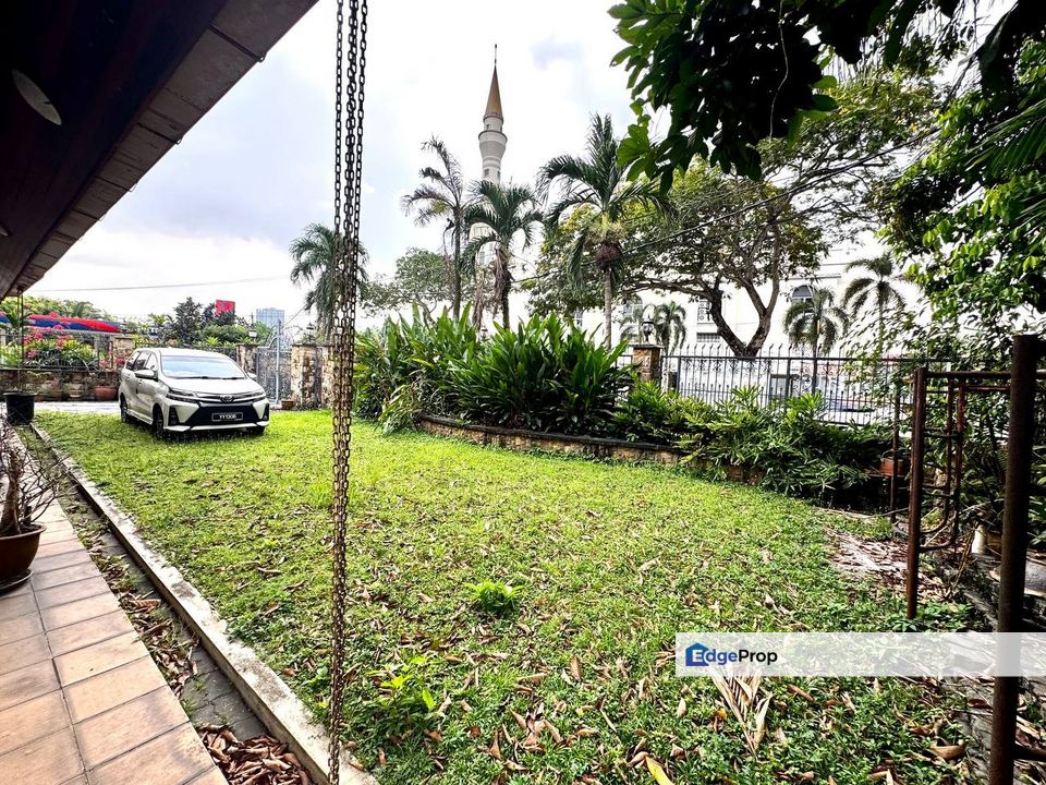 Double Storey Bungalow Jalan Templer Petaling Jaya, Selangor, Petaling Jaya