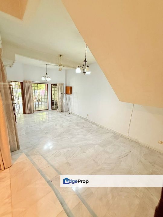 Ss 18 Subang Jaya Intermediate Double Storey, Selangor, Subang Jaya