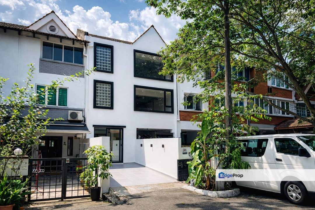 Upper Level Townhouse Sri Hartamas, Kuala Lumpur, Sri Hartamas 