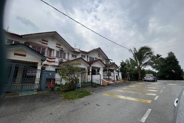 Seksyen 13, Bandar Country Homes
