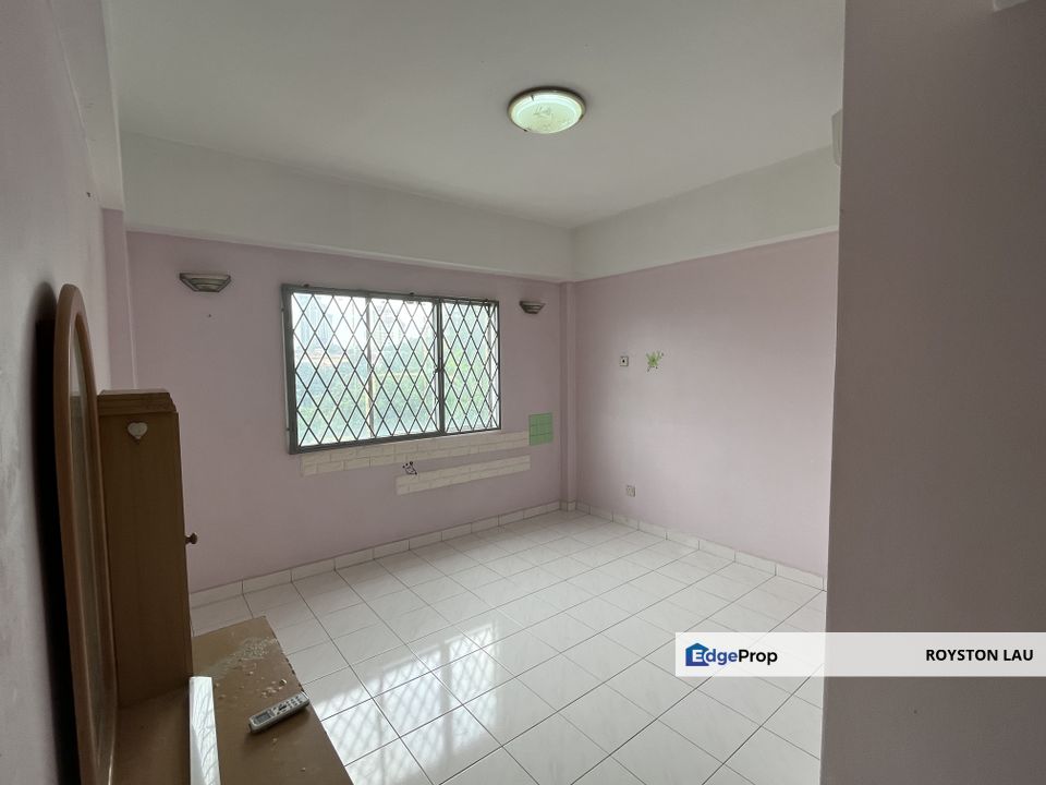 KL Low density Freehold Condo 15 mins to Mid Valley below Rm350k at OG Court, Kuala Lumpur, Jalan Klang Lama (Old Klang Road)