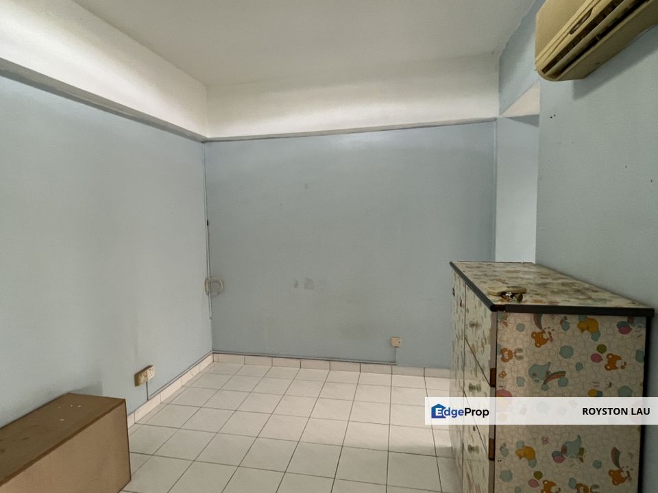 KL Low density Freehold Condo 15 mins to Mid Valley below Rm350k at OG Court, Kuala Lumpur, Jalan Klang Lama (Old Klang Road)