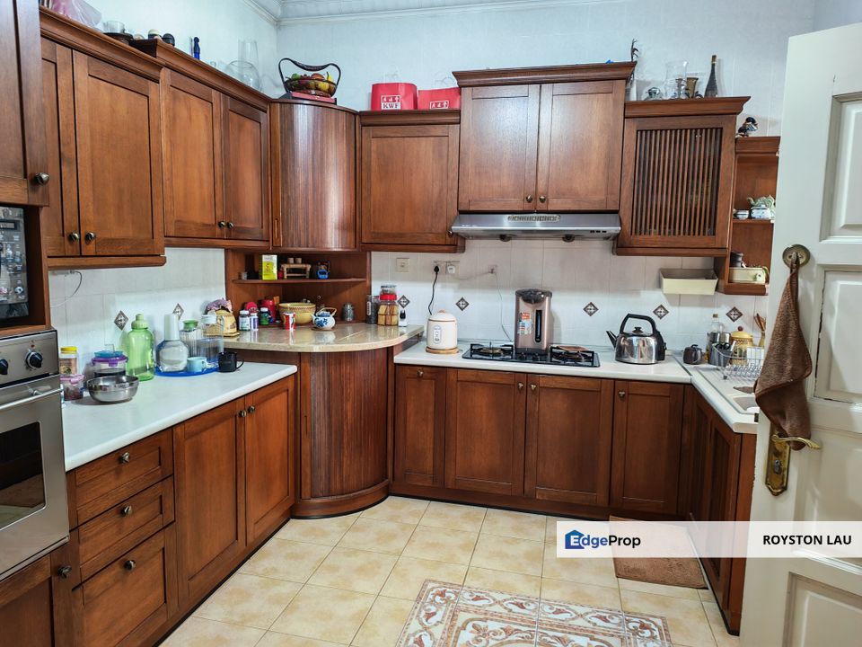 2.5 Sty Double Volume Ceiling Semi-D For Sale ( Move in conditions ), Selangor, Bandar Sri Damansara