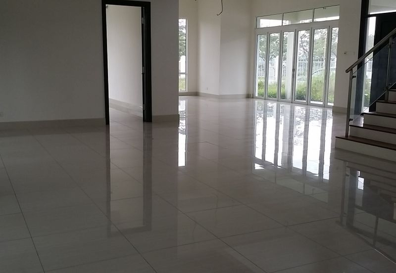 Villa Heights @ Equine Park