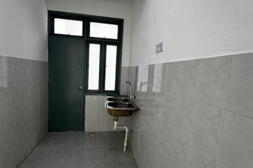 Kiambang Apartment, Taman Putra Perdana