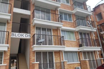 Villa Court @ Goodview Height