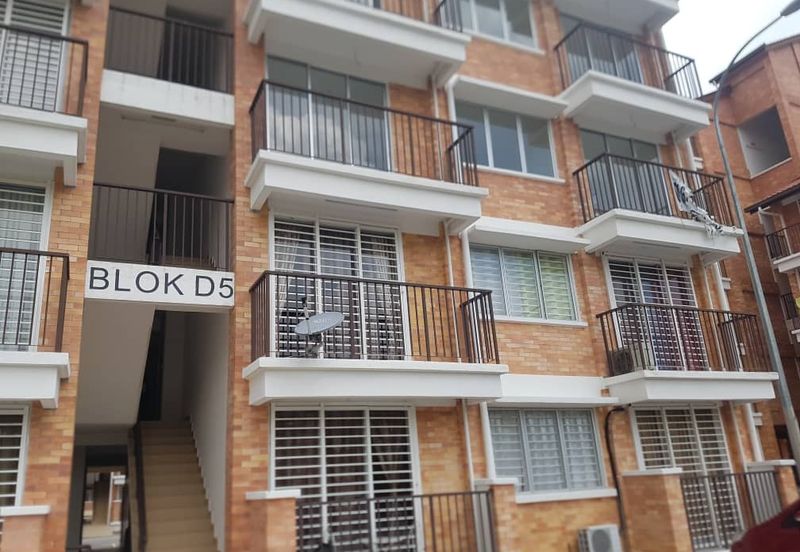 Villa Court @ Goodview Height