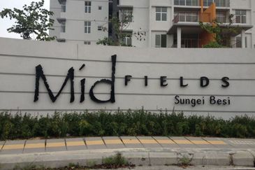 Midfields Condominium
