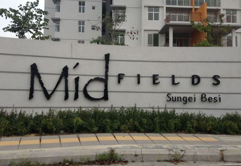 Midfields Condominium