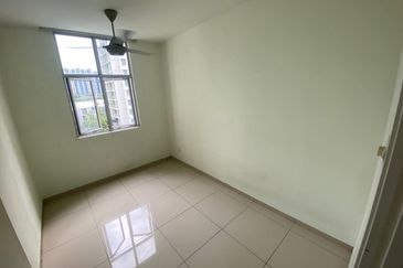 Midfields Condominium