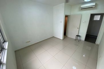 Midfields Condominium