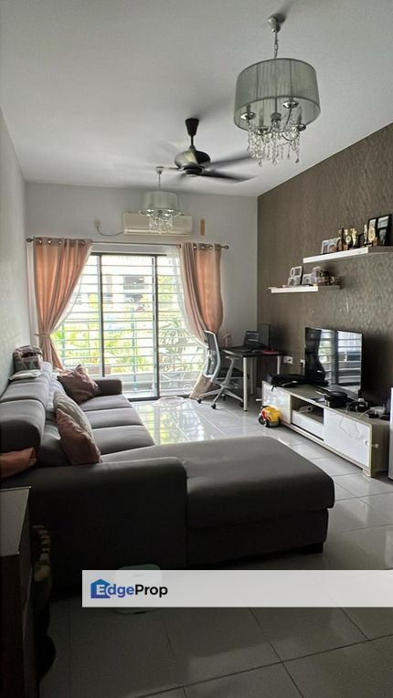 Ivory residence Renovation unit for sale at Mutiara heights kajang, Selangor, Kajang