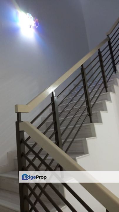 TTDI Grove 2 Storey hosue for sale at kajang selangor, Selangor, Kajang