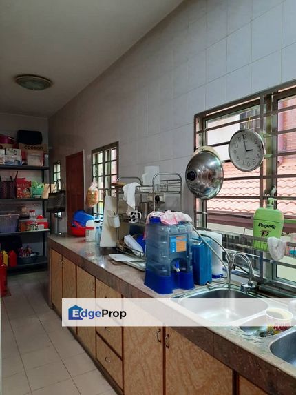 2 Storey end lot landed at taman connaught for sale, Kuala Lumpur, Cheras