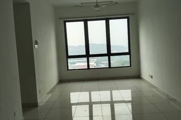 Kiara Plaza Service Apartment @ Semenyih