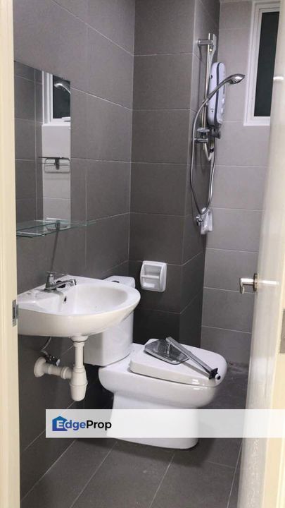 3 Element Condominium for sale at Bandar Putra Permai Seri Kembangan, Selangor, Seri Kembangan