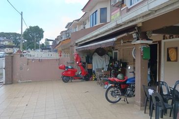 Bandar Mahkota Cheras