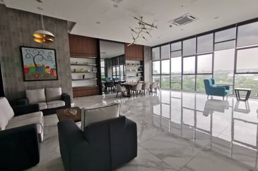 B11 Parkland Residence