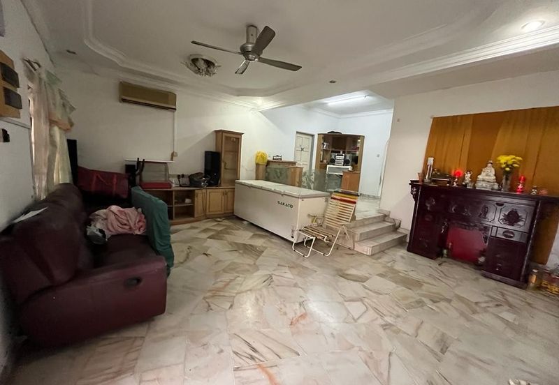 SL 6, Bandar Sungai Long