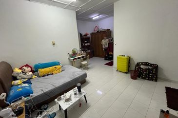 SL 6, Bandar Sungai Long