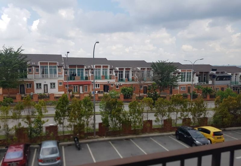 Villa Court @ Goodview Height