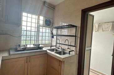 Aliran Damai, Bandar Damai Perdana