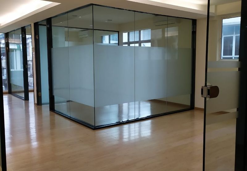 Bandar puteri puchong Office lot for rent Puchong