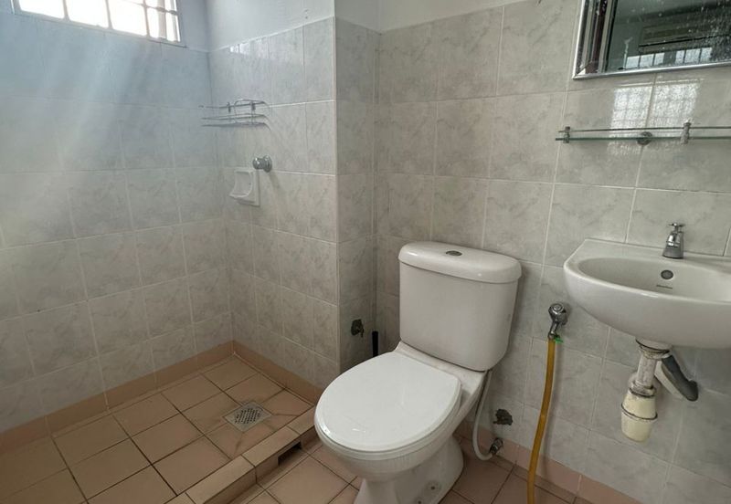 Aliran Damai, Bandar Damai Perdana