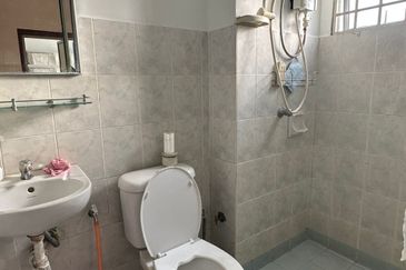 Aliran Damai, Bandar Damai Perdana