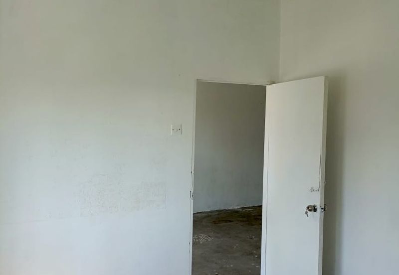 Pangsapuri Mawar, Taman Bukit Serdang