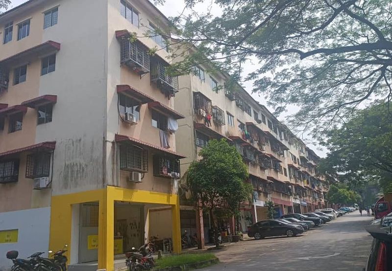 Pangsapuri Mawar, Taman Bukit Serdang