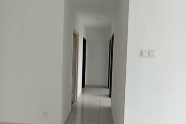 Kiara Plaza Service Apartment @ Semenyih