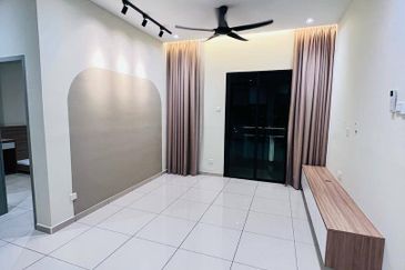 B11 Parkland Residence