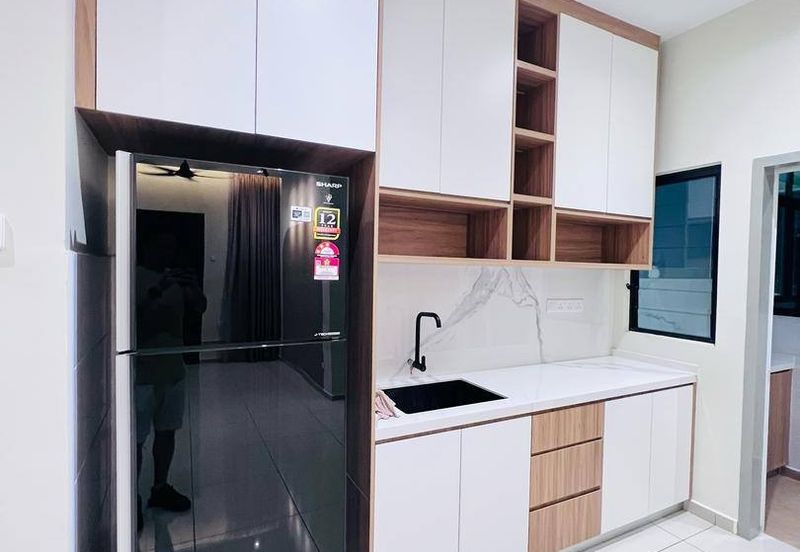 B11 Parkland Residence