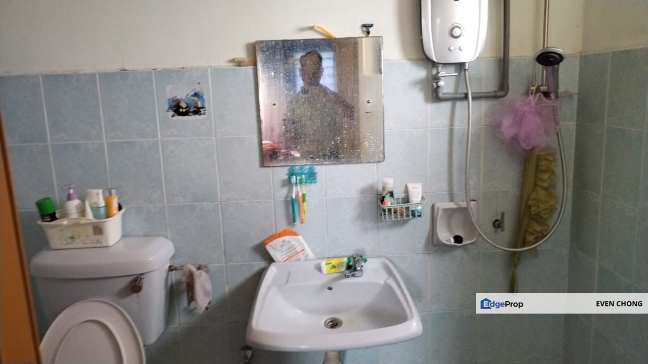 Semenyih Kajang Bandar Teknologi Anggerik Villa 2 Apartment for sale, Selangor, Semenyih