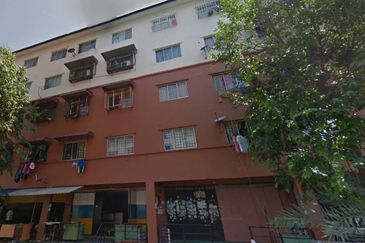 Pangsapuri Putra Raya