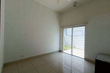 Villa Heights @ Equine Park