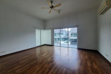 Villa Heights @ Equine Park