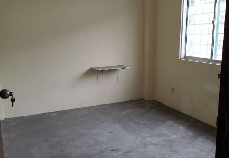 Pangsapuri Putra Raya