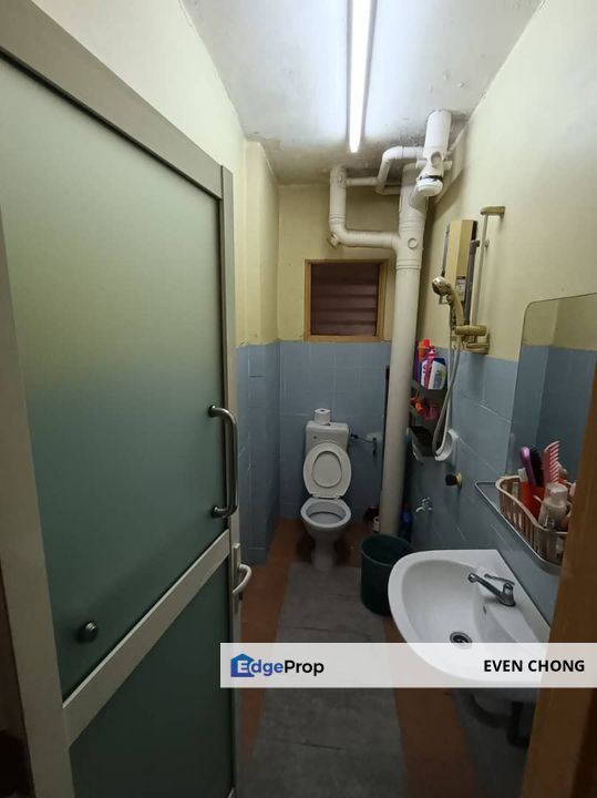 Vista Lavender for sale at taman kinrara Puchong, Selangor, Bandar Kinrara Puchong