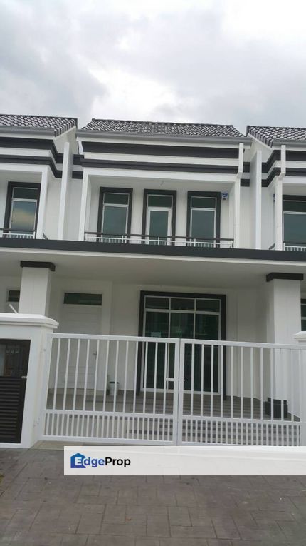 2 Storey house for rent at Merrydale Eco Majestic 8 Semenyih, Selangor, Semenyih