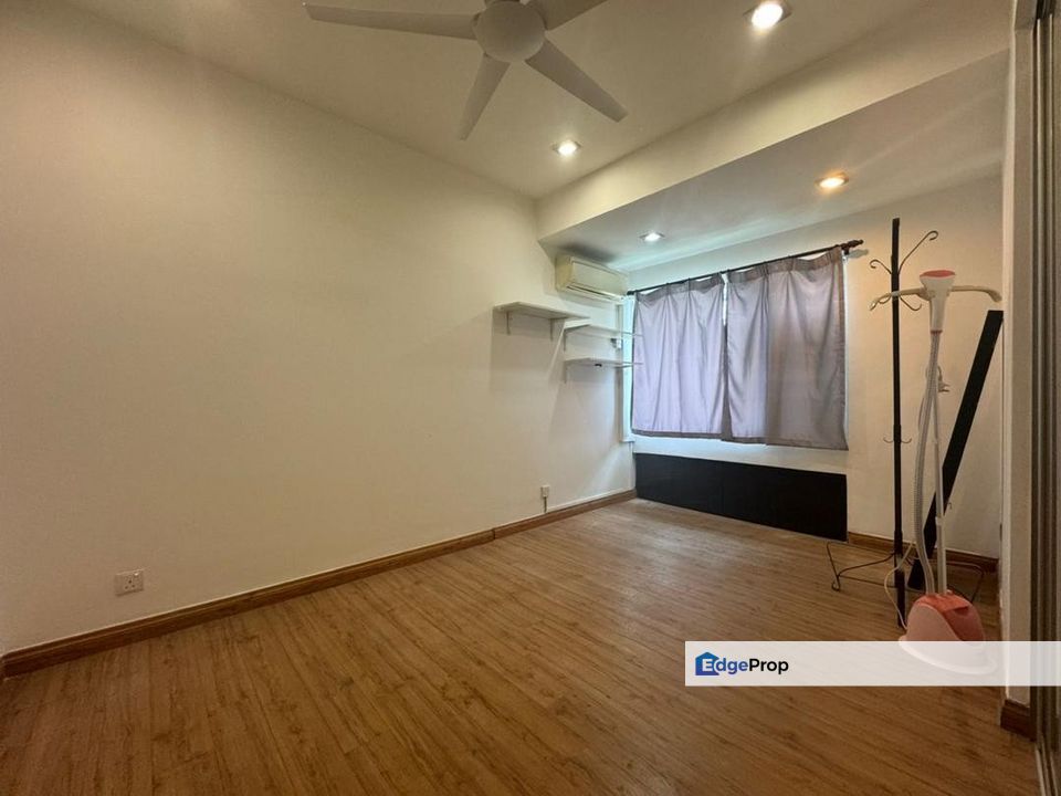 Cloud view tower Biggest unit for sale at Taman Cheras, Selangor, Cheras