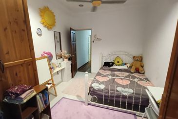 Jalan Damai Murni 13