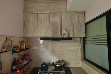 SL 6, Bandar Sungai Long