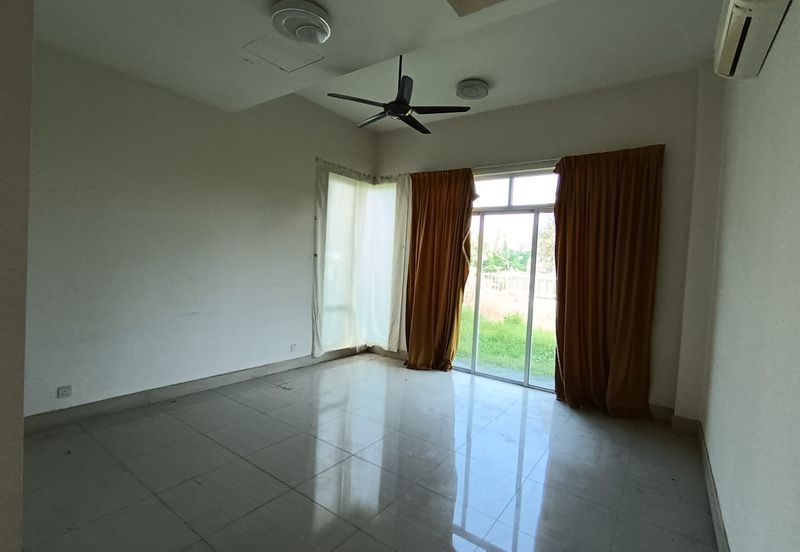 Villa Heights @ Equine Park