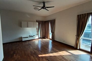 Villa Heights @ Equine Park